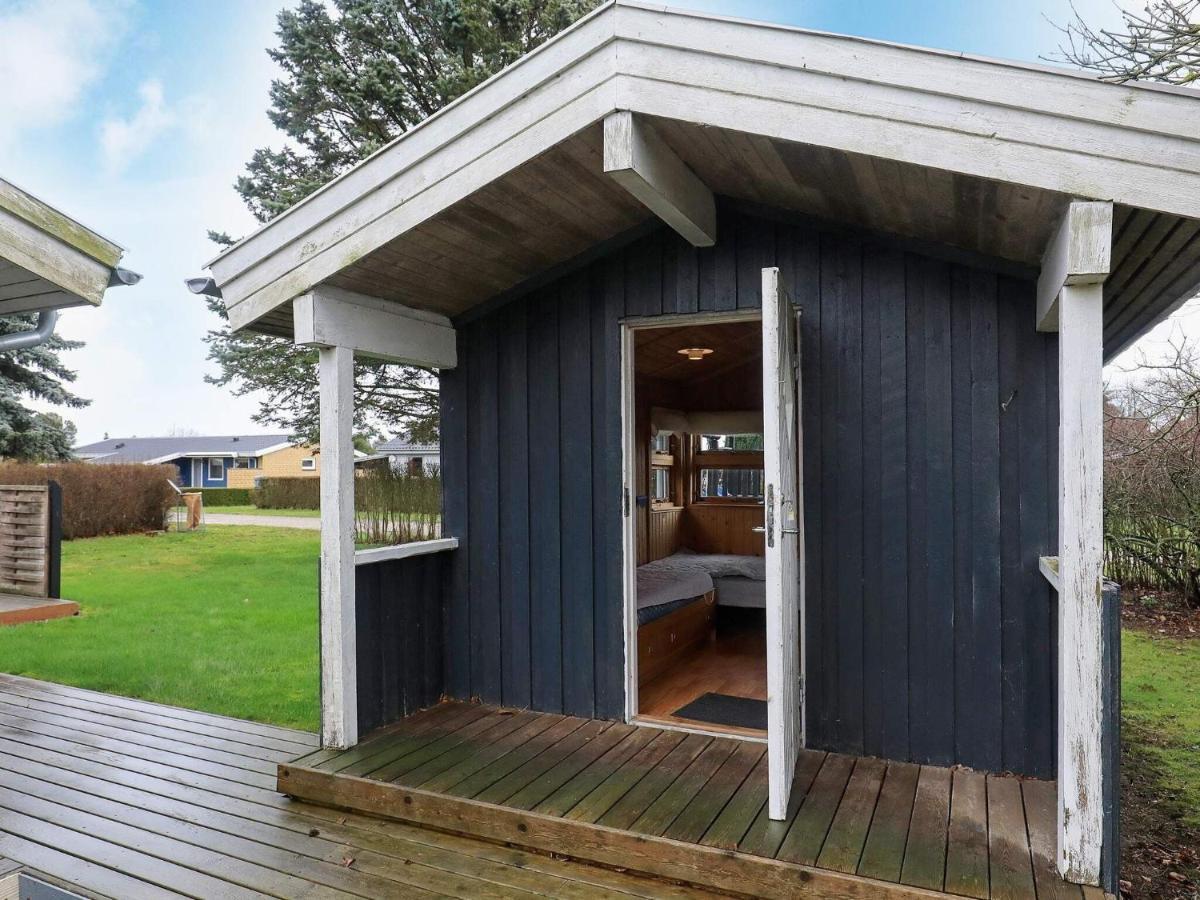 8 Person Holiday Home In Hesselager Екстер'єр фото