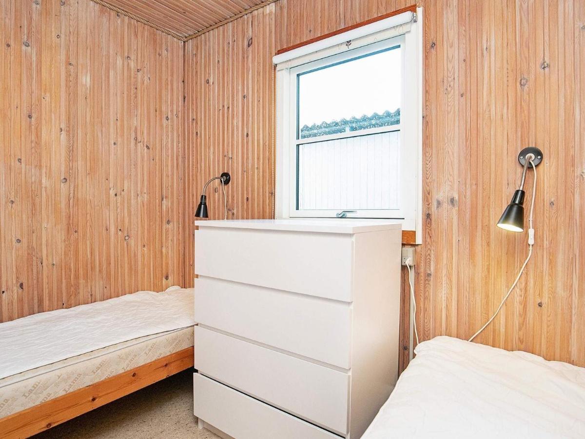 8 Person Holiday Home In Hesselager Екстер'єр фото